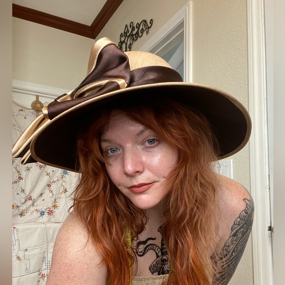 SOLD!! VINTAGE GIOVANNIO WIDE BRIM FASCINATOR HAT - Picture 6 of 9